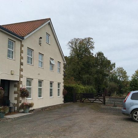 Mill Farm B&B Грейт Эйтон Экстерьер фото